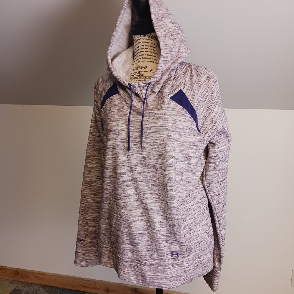 Girls Under Armor Purple pullover Hoodie L